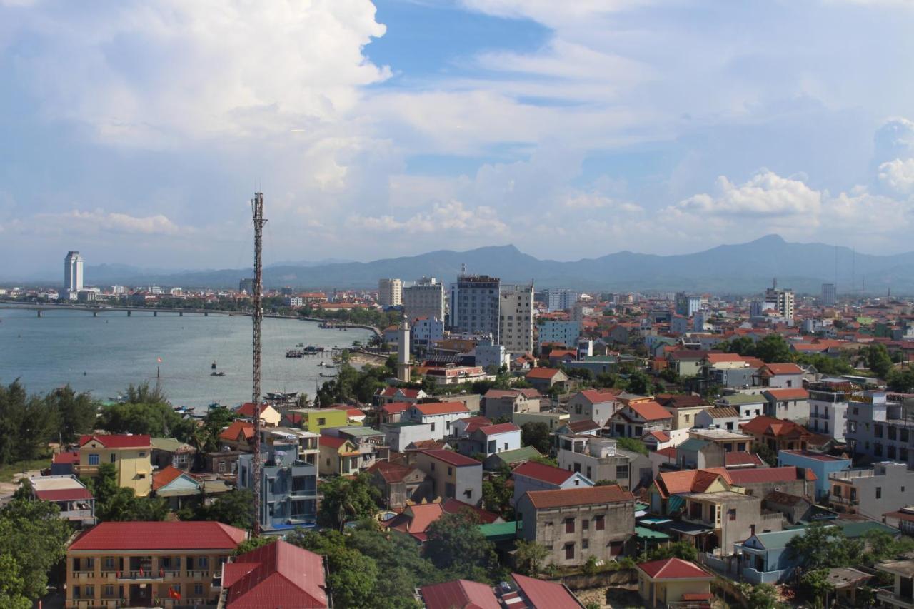 Muong Thanh Luxury Nhat Le Hotel Dong Hoi Exterior foto